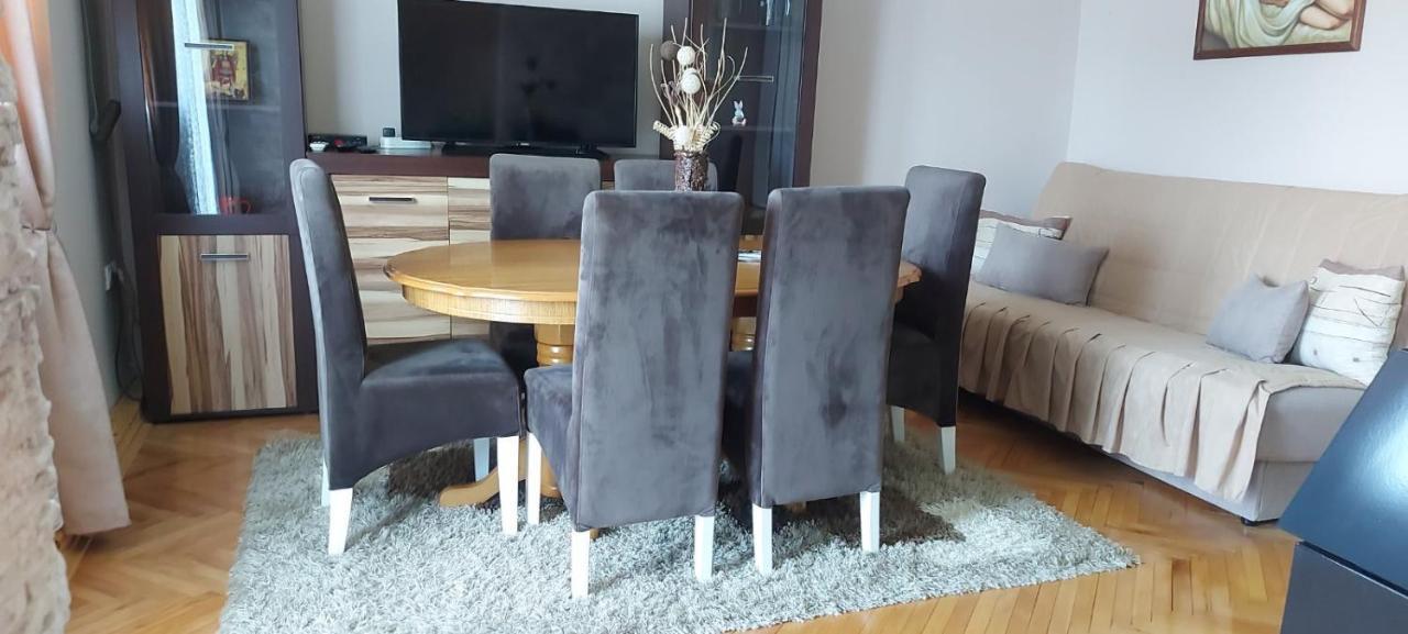 Apartman ,,Milica" Donji Milanovac Extérieur photo